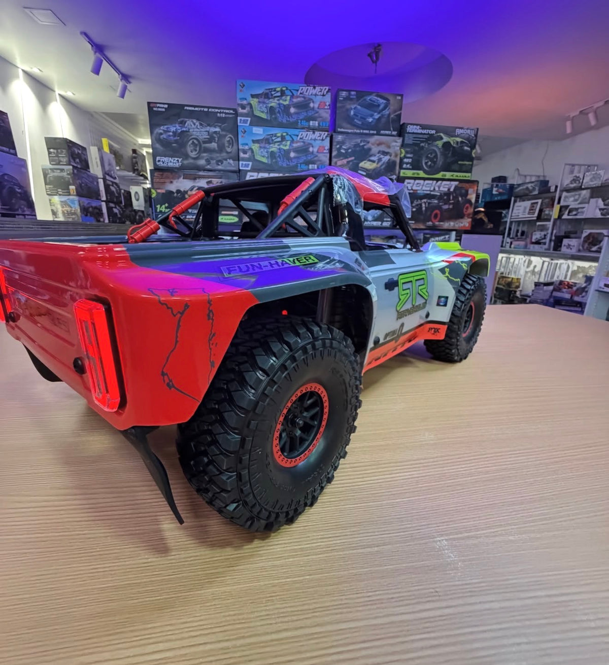 Trudj White, Black & Neon Green RC Off-Road Truck