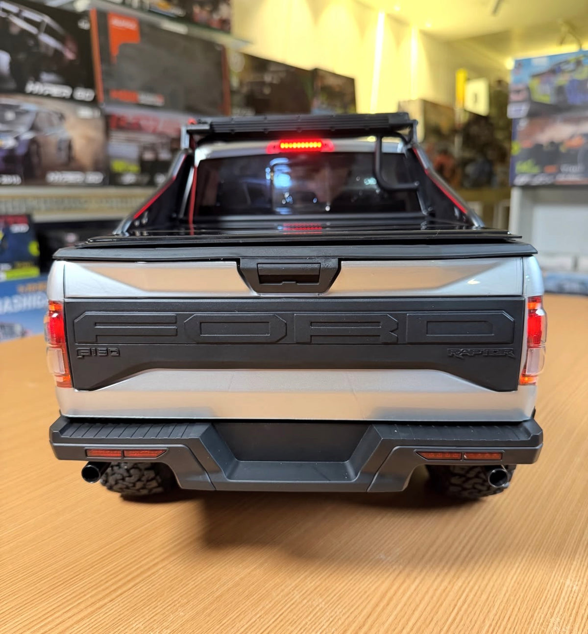 Trudj Ford F-150 RC Pickup Truck – Silver & Black Off-Road Edition