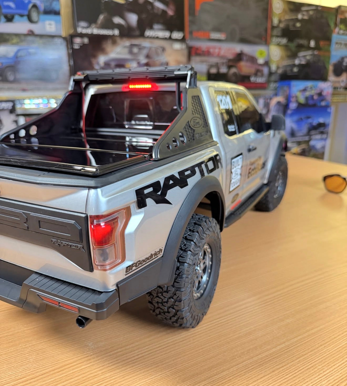 Trudj Ford F-150 RC Pickup Truck – Silver & Black Off-Road Edition