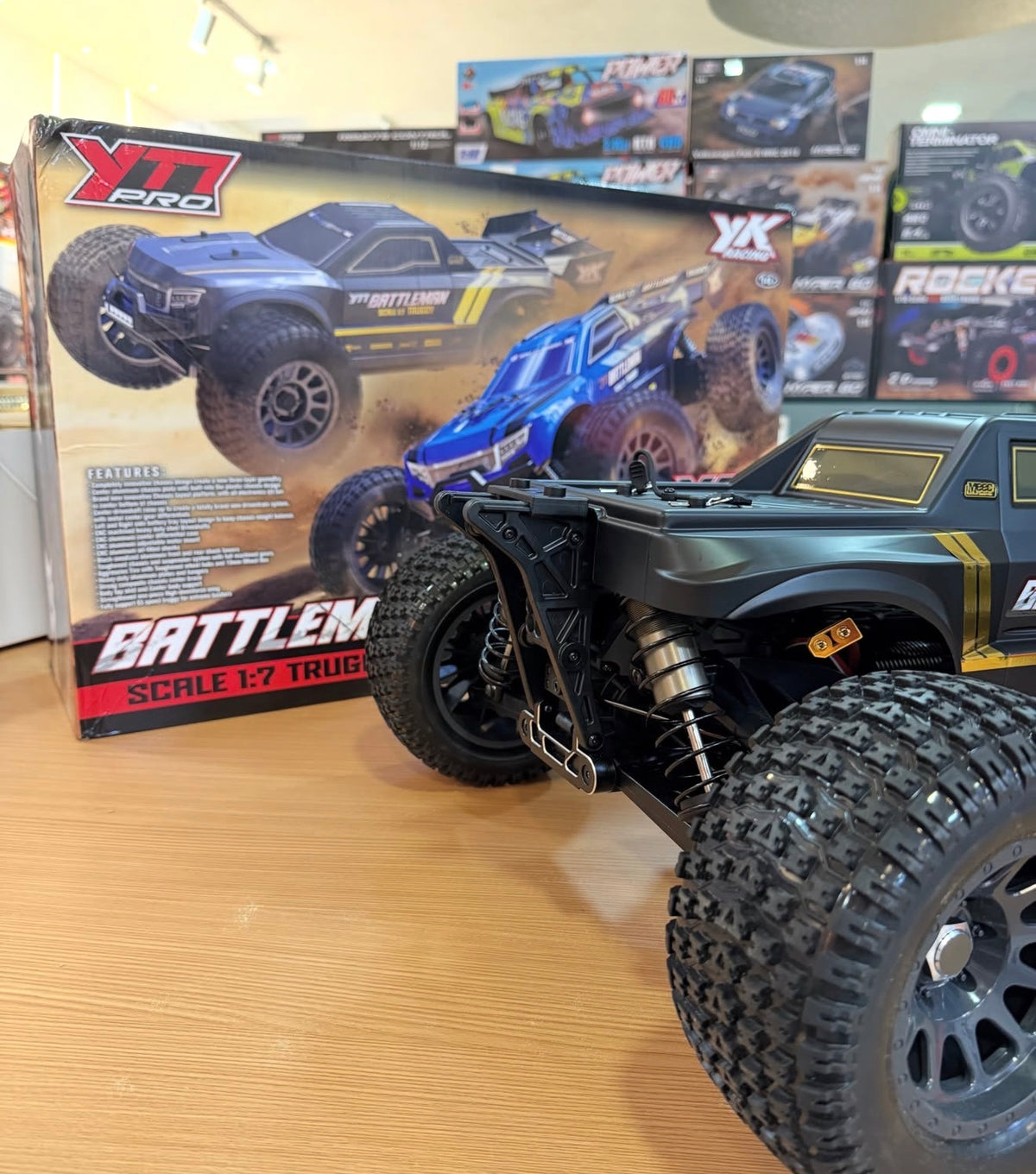 Trudj 1/10 Scale Battleman YYP RC Off-Road Truck – Black & Gray